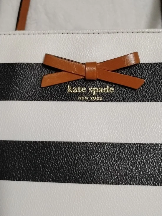 EUC, KATE SPADE Black & White Leather Striped Large Tote! Brown Leather Accents - Picture 2 of 12